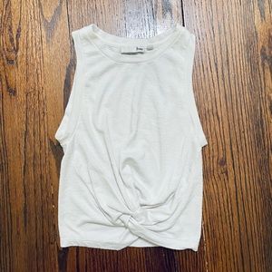 Aritzia Wilfred Free Knot Tank